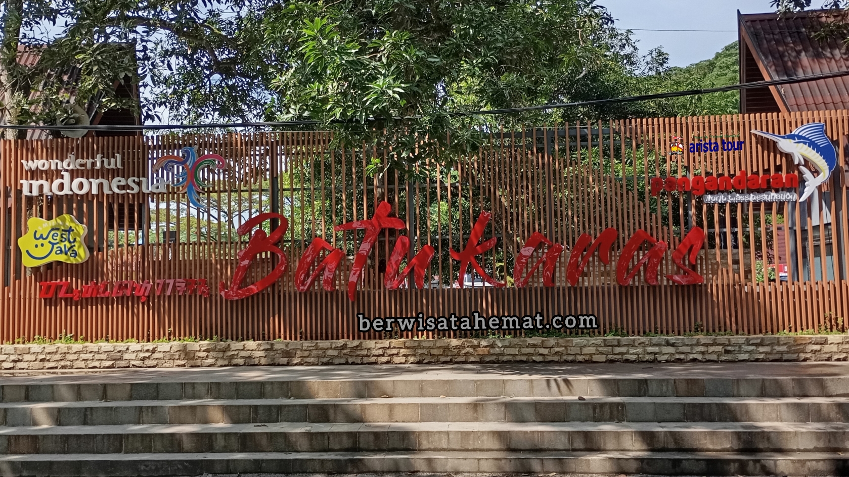 Paket Wisata Pangandaran & Batu Karas Tour dari Bandung